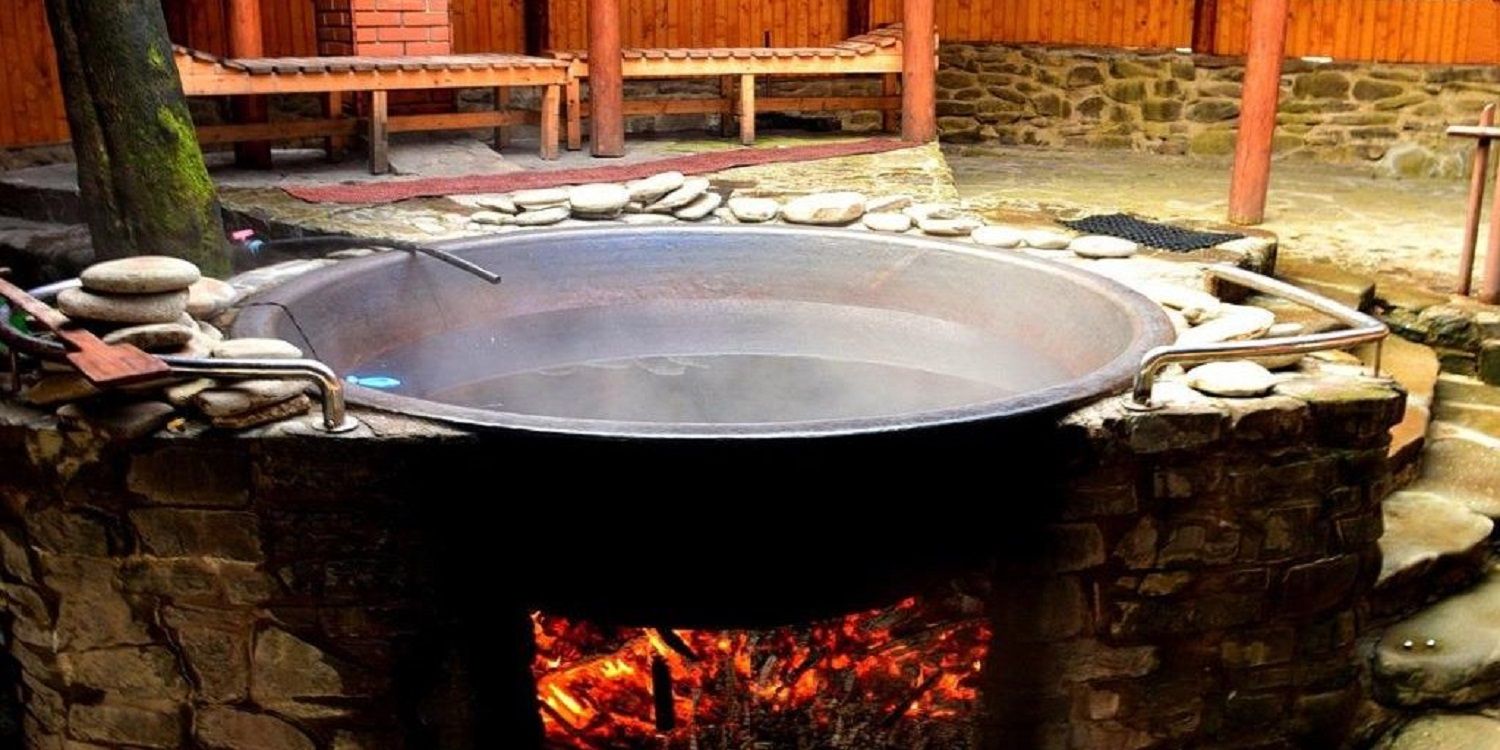 Чани в Лумшорах - де знаходиться село Лумшори, яке відоме чанами і водоспадами - Travel