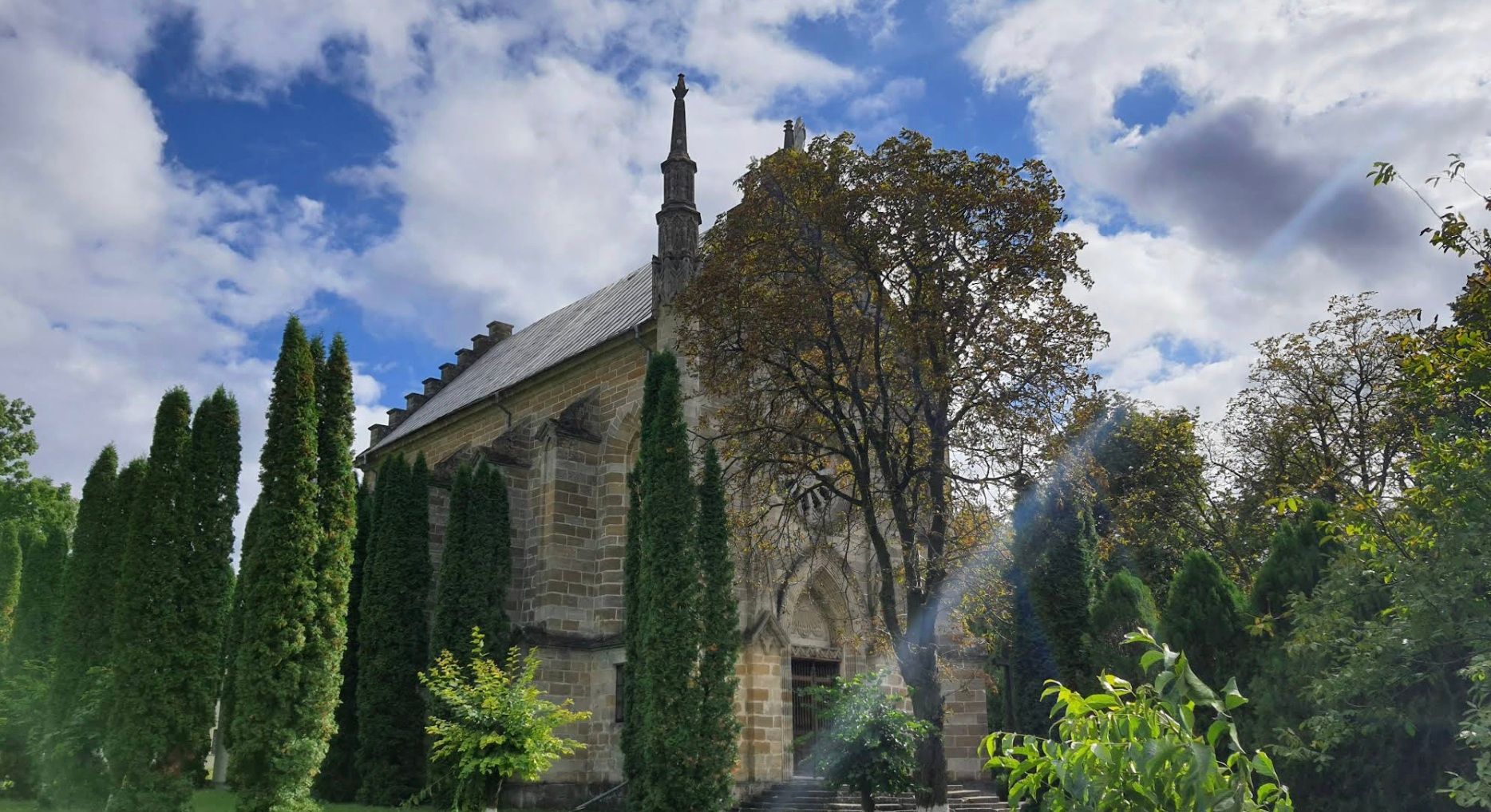 Костел святого Йосипа Обручника - чому на нього варто заїхати дорогою на Бакоту Костел святого Йосипа Обручника - чому на нього варто заїхати дорогою на Бакоту