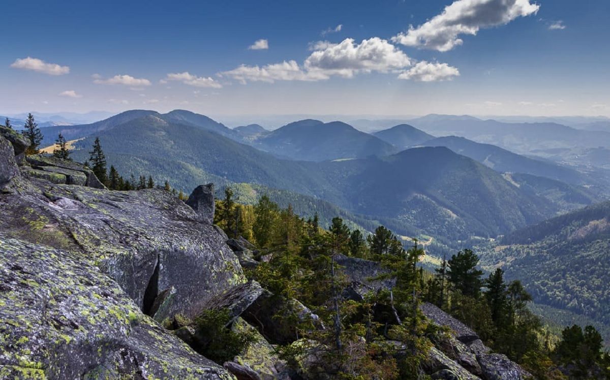 Куда пойти в горы в Карпатах, чтобы увидеть самую красивую панораму - Travel