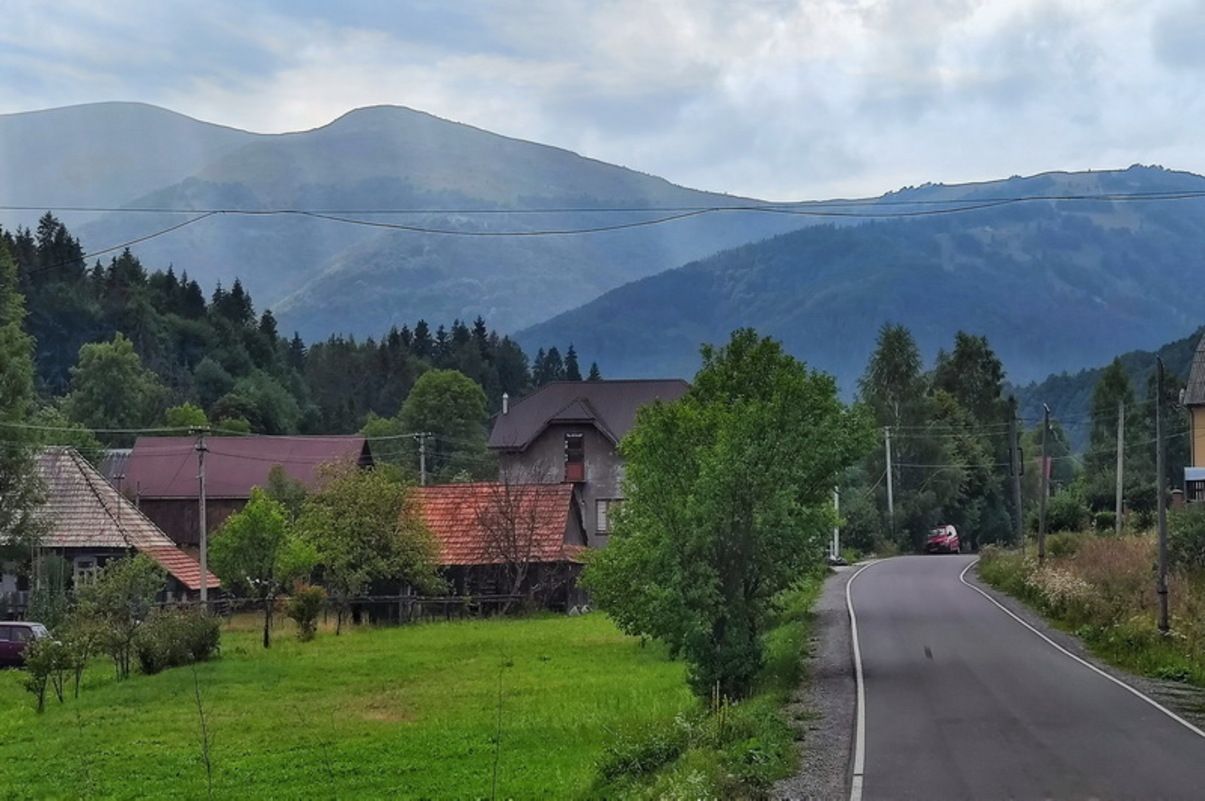 Какое село на Закарпатье является известным курортом и там можно увидеть невероятный водопад - Travel Какое село на Закарпатье является известным курортом и там можно увидеть невероятный водопад - Travel