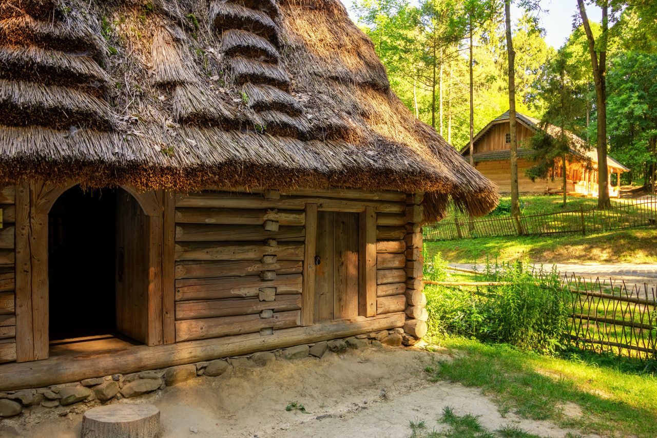 Крізь епохи Крізь епохи