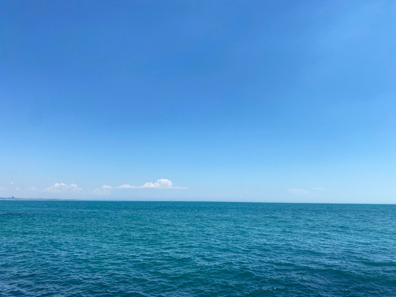 Яка зараз температура води в Чорному морі - Travel Яка зараз температура води в Чорному морі - Travel