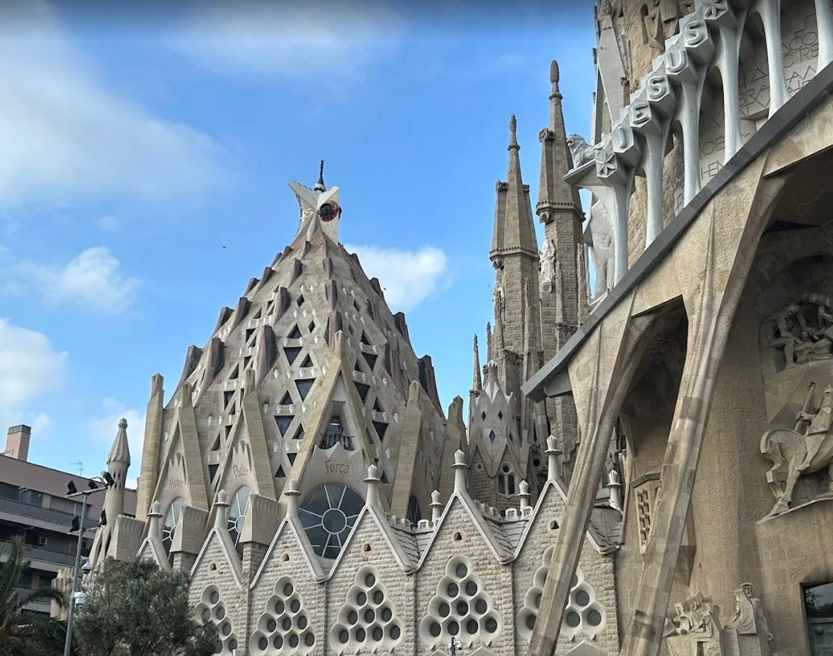 Найпопулярніші визначні пам'ятки у світі - 10 місць, які найбільше відвідують туристи