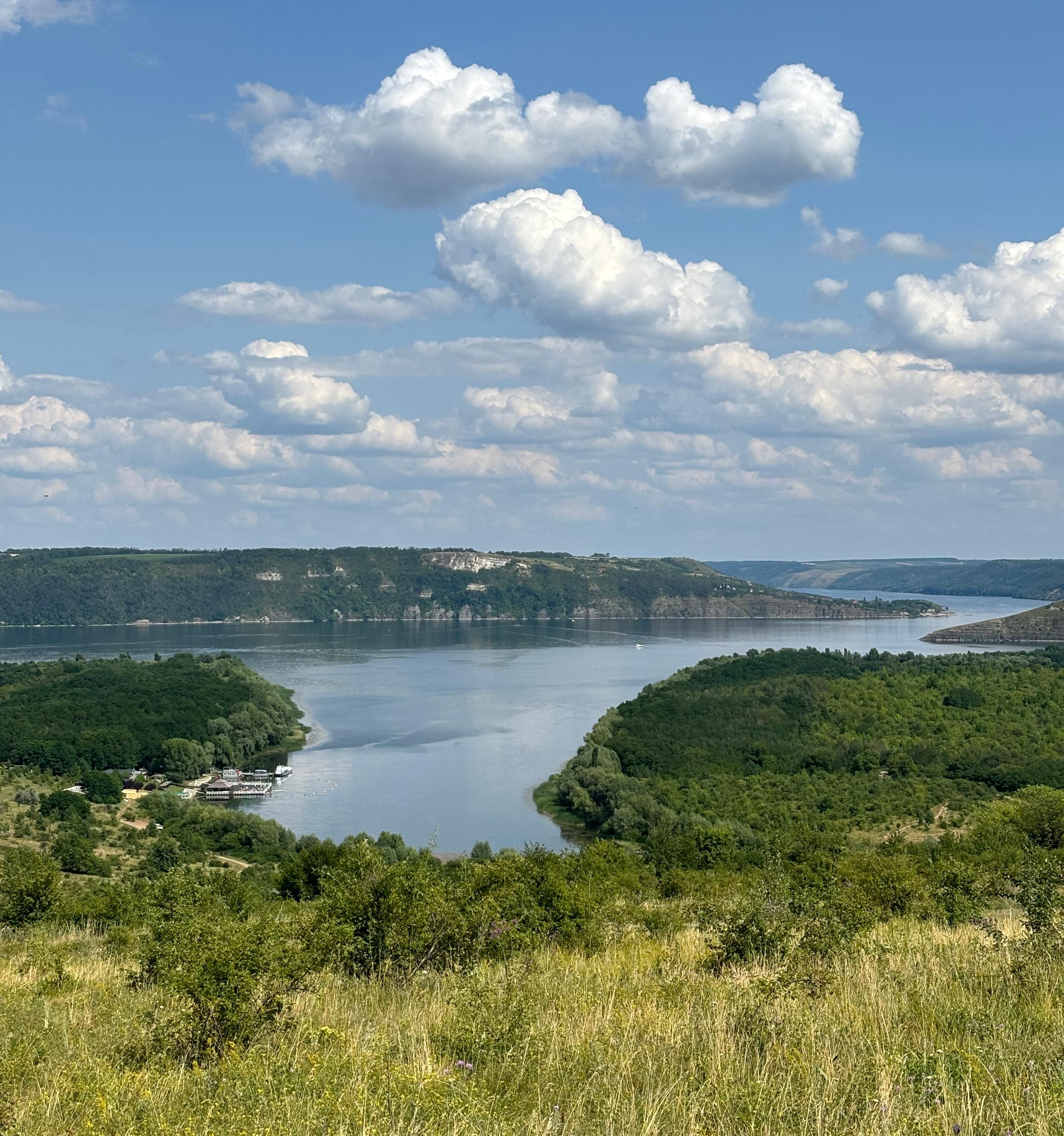 Відпочинок на Бакоті - туристів стало більше, які локації найпопулярніші - Travel