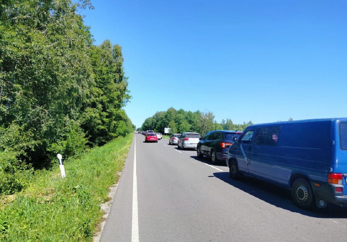 Відпочинок на Шацьких озерах - дорогою до Шацьких озер виникли затори - Travel