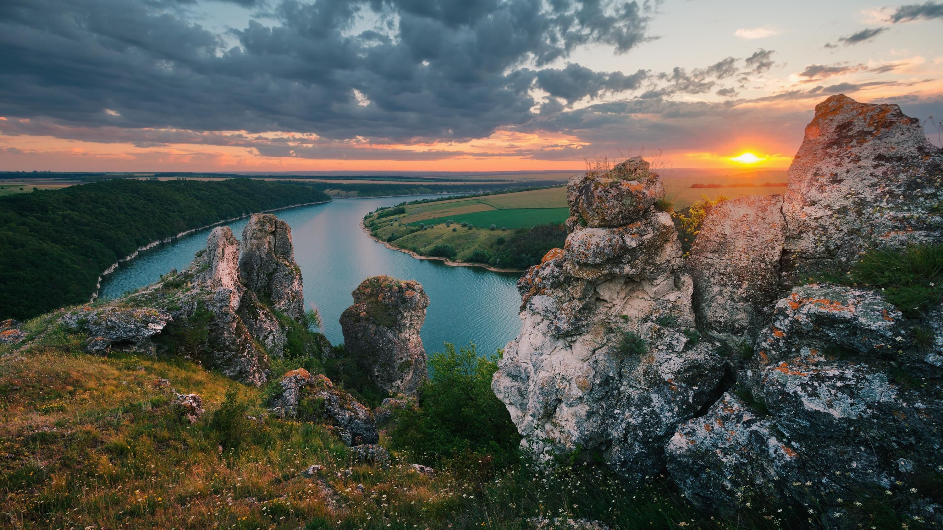 Які природні дива можна побачити в Україні добірка унікальних локацій - Travel Які природні дива можна побачити в Україні добірка унікальних локацій - Travel