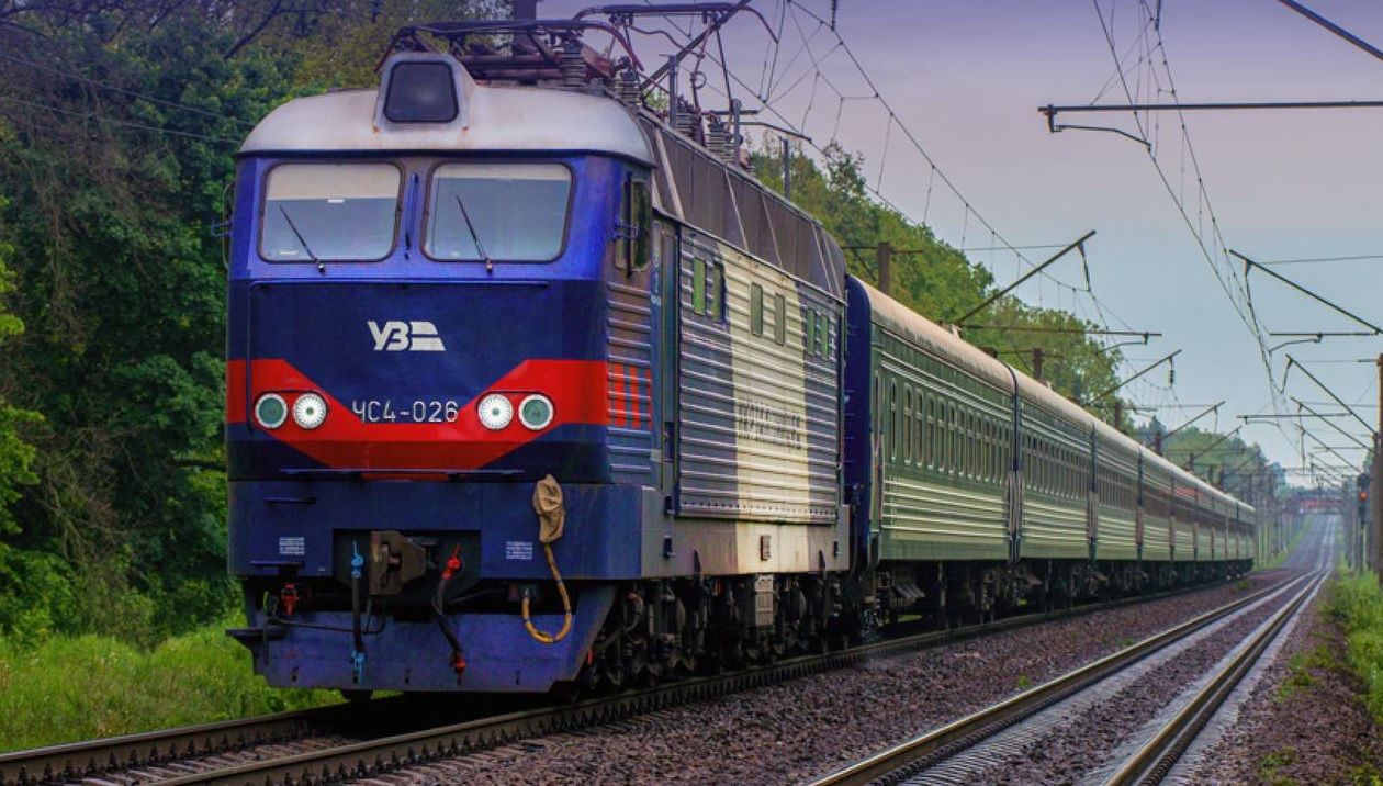 УЗ призначили додатковий поїзд у Карпати сполученням Львів - Ворохта - Travel