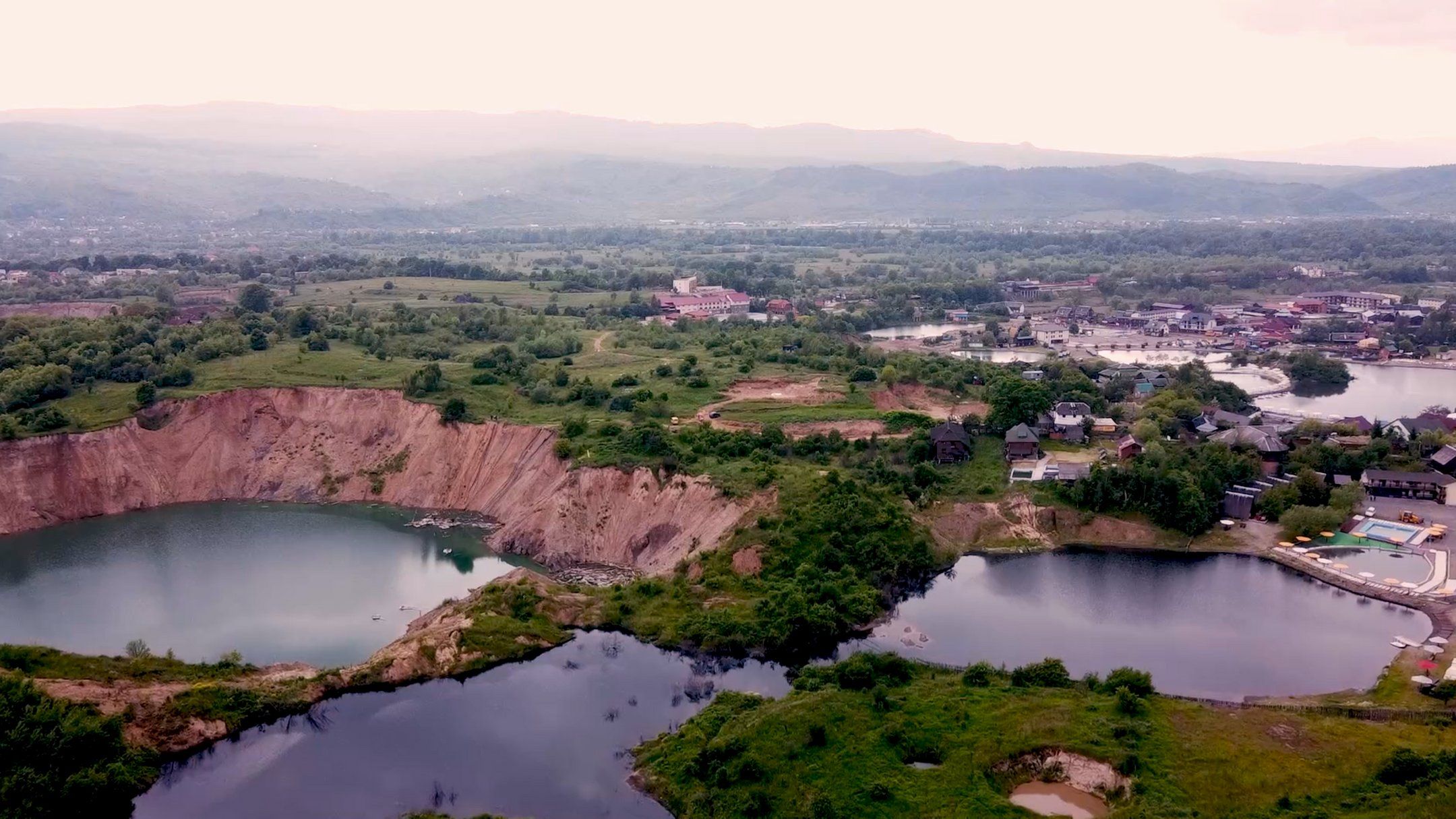 Отдых в Солотвино - какие цены на отдых, проживание, вход на озеро - Travel