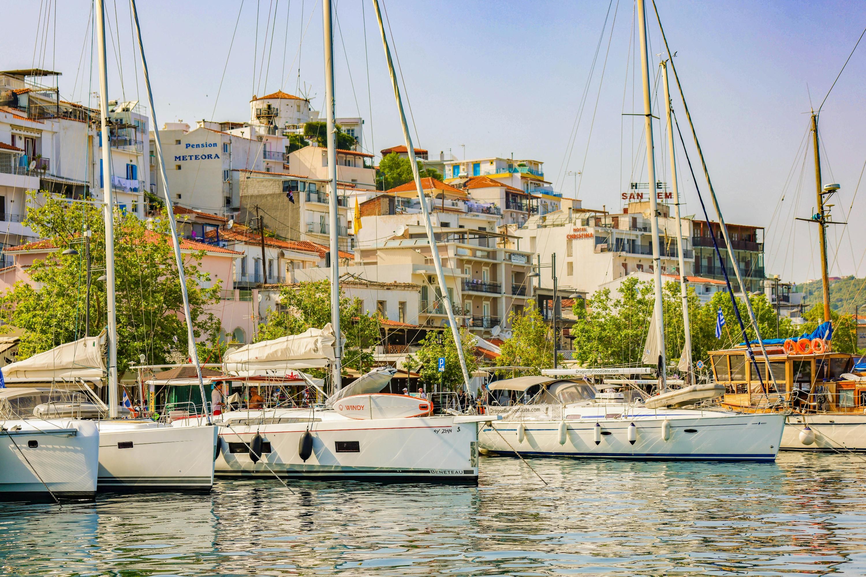 Где отдохнуть на море осенью - небольшой, но очень красивый остров в Греции - Travel