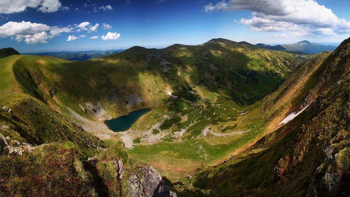 Озеро Бребенескул - найхолодніше в Україні - де розташоване і чим відоме - Travel Озеро Бребенескул - найхолодніше в Україні - де розташоване і чим відоме - Travel