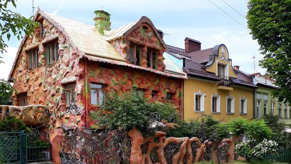 "Пластиліновий будиночок" у Львові вабить туристів "Пластиліновий будиночок" у Львові вабить туристів