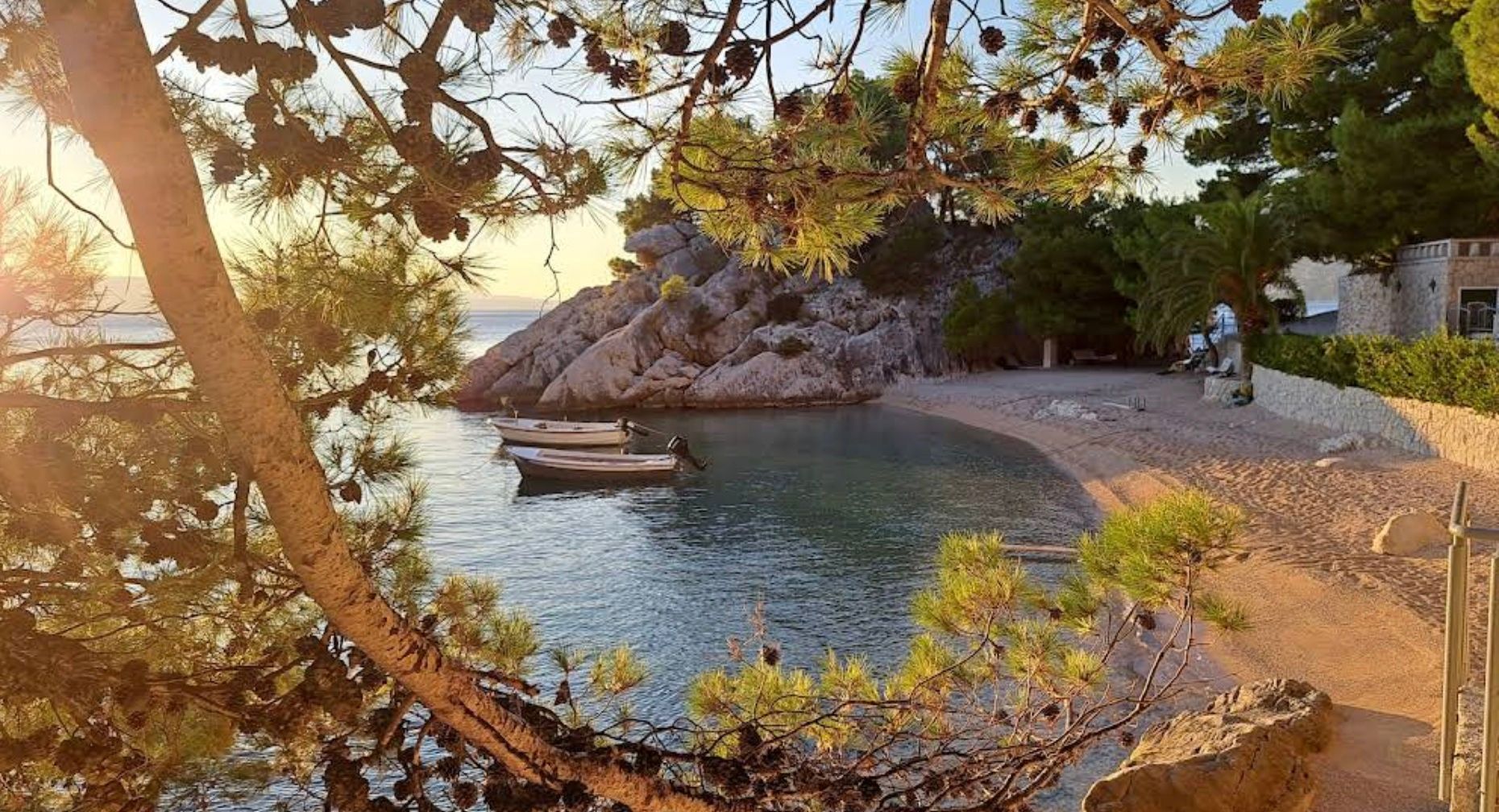 Пляж Punta Rata - где расположен и почему считается самым красивым в Хорватии Пляж Punta Rata - где расположен и почему считается самым красивым в Хорватии