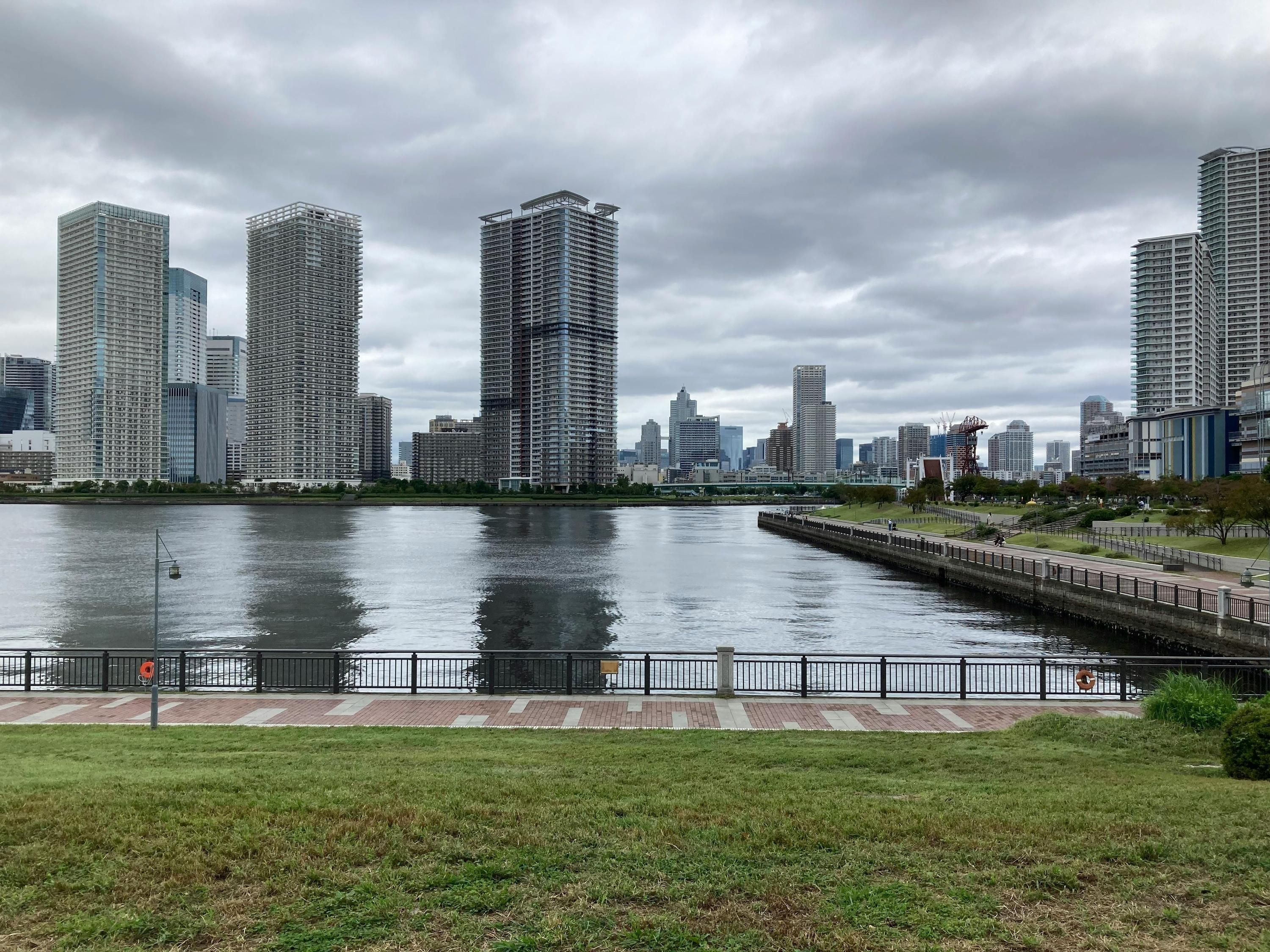 Де розташована країна, вулиці якої не мають назв Де розташована країна, вулиці якої не мають назв