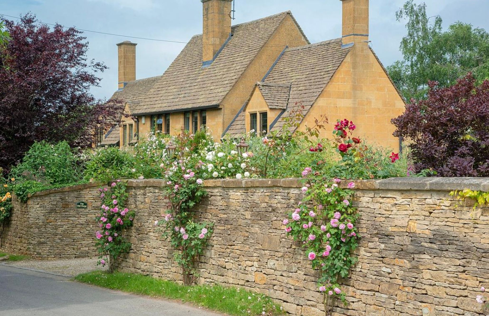 Котсволдз - приховане селище з минулого в Англії Котсволдз - приховане селище з минулого в Англії