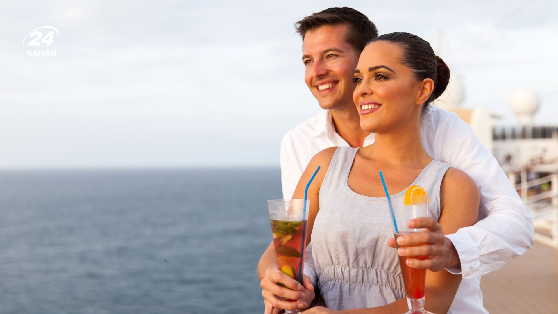 Сотні людей обрали 15-річний круїз замість дому: скільки коштує жити в морі Сотні людей обрали 15-річний круїз замість дому: скільки коштує жити в морі