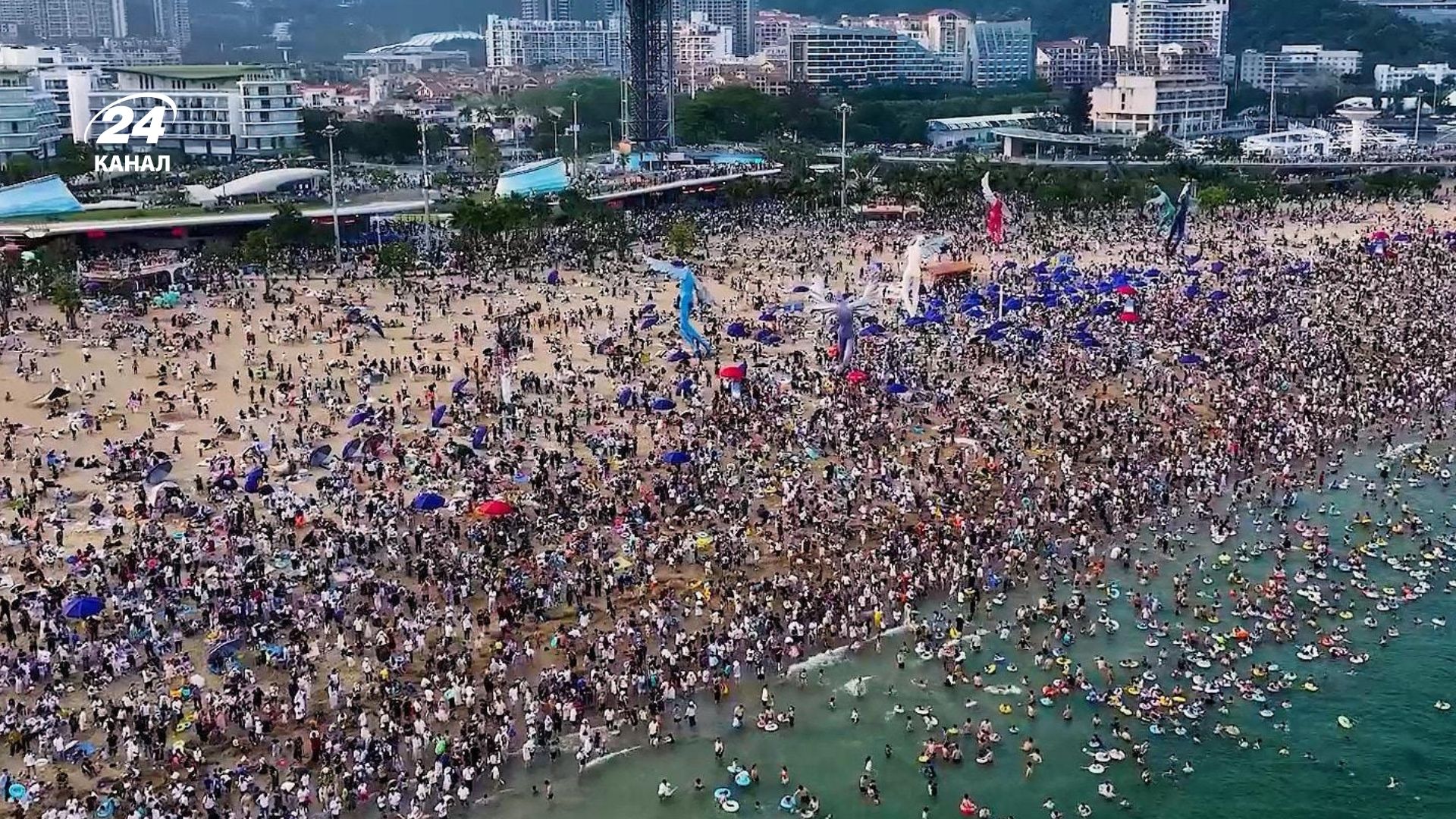 Dameisha Beach у Шеньчжені Dameisha Beach у Шеньчжені