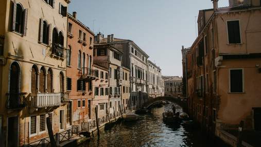 Італія відновлює туризм: скасовують карантин для туристів з низки країн 